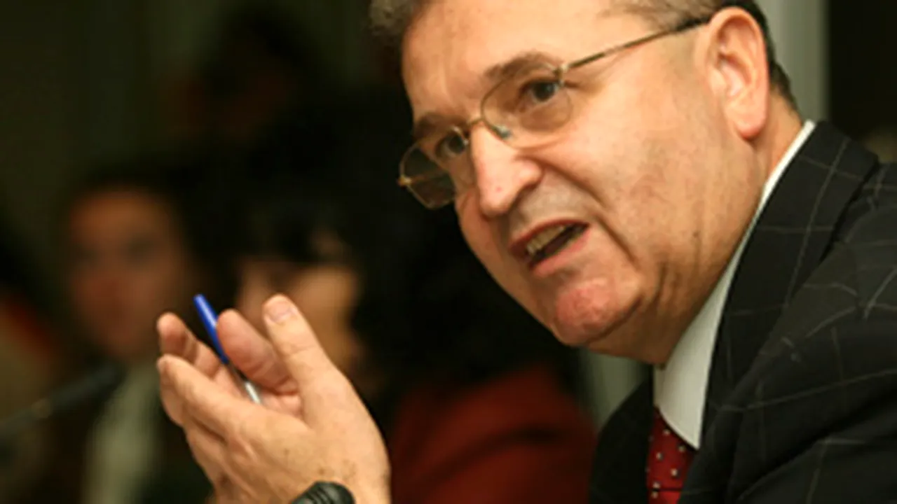 Puşcaş: Lumea îmi cere opinia pentru că ştie că mă pricep 