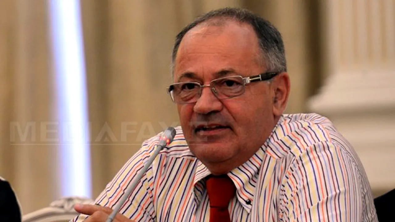 Conducerea PNL a decis EXCLUDEREA din partid a senatorului Sorin Roşca Stănescu. Antonescu: Excluderea fost aprobată, trebuie confirmată de Delegaţia Permanentă