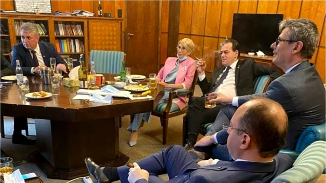 Ludovic Orban a plătit nu una, ci două amenzi pentru „reuniunea” cu ţigări şi alcool din biroul de la Palatul Victoria