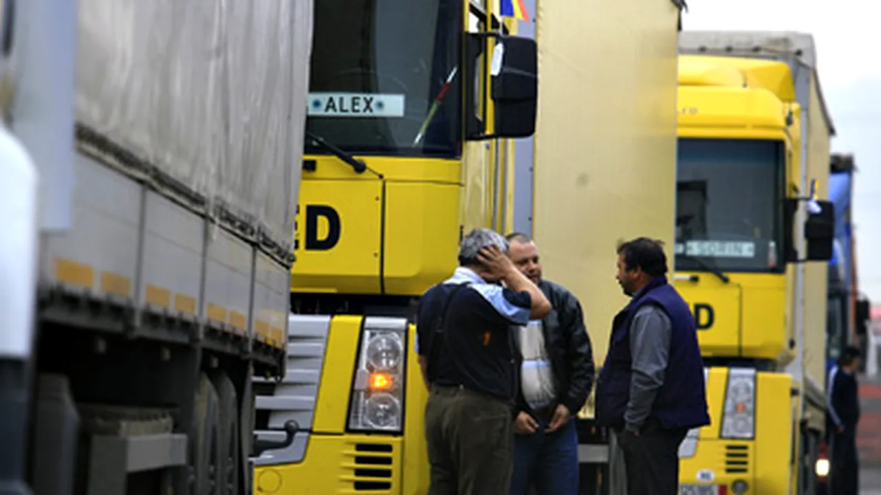 Amenzi mari pentru transportatorii care depăşesc perioada zilnică de condus