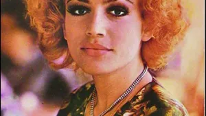 Patru artiste legendare din muzica românească ar putea deveni cetăţeni de onoare ai capitalei