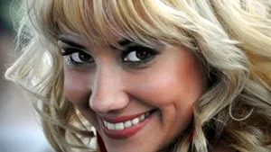 Bebeluşa Oana a devenit mămică