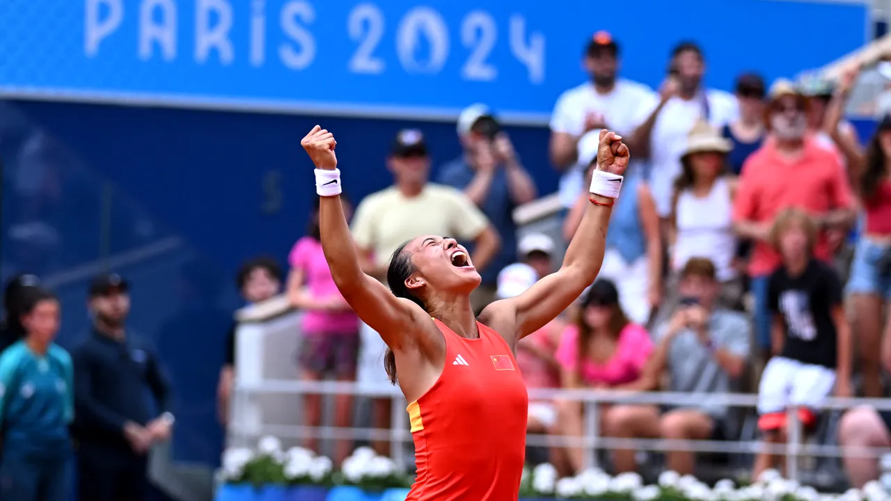 Tenis: Chinezoaica Zheng Qinwen a câştigat aurul olimpic la simplu feminin