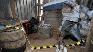 Şoferul din Craiova care a lovit cu maşina o fetiţă şi pe tatăl ei, reţinut la trei săptămâni după accident | FOTO, VIDEO