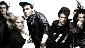 Trupa Hadouken! concertează la B'estfest 2011 - VIDEO