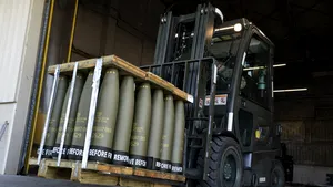 Ucraina ar putea vinde arme către alte ţări. Producătorii fac presiuni pe guvern să permită exportul / „Armele fabricate în Ucraina şi testate în lupte reale sunt de interes pentru multe ţări