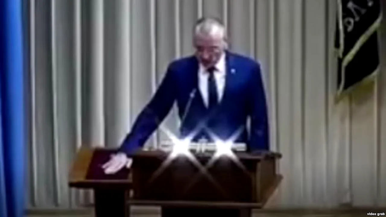„Am vrut un aer mai modern”. Momentul în care un primar din Rusia depune jurământul de învestire pe muzica din „Războiul Stelelor” | VIDEO