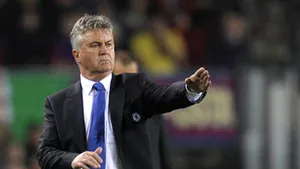 Guus Hiddink: Chelsea a fost furată de arbitru