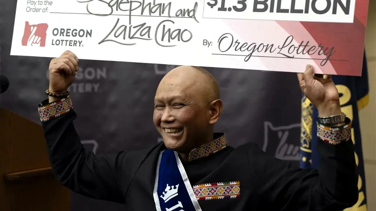 Câştigătorul unui premiu loto de 1,3 miliarde de dolari are cancer şi caută „un medic bun”