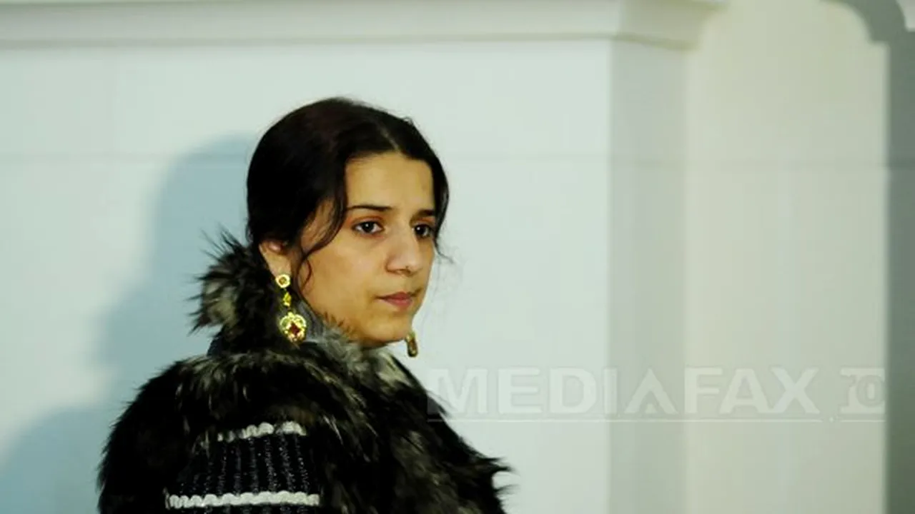 O rudă a vrăjitorelor Vanessa şi Melissa deghizată în Gongoi a îngrozit-o pe Zăvoranu într-un ritual