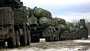 Oficial american: Unităţile ruseşti de artilerie din apropierea Ucrainei au trecut la 