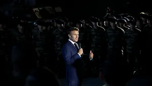 Macron a declarat că Franţa îşi va retrage trupele din Niger în urma loviturii de stat
