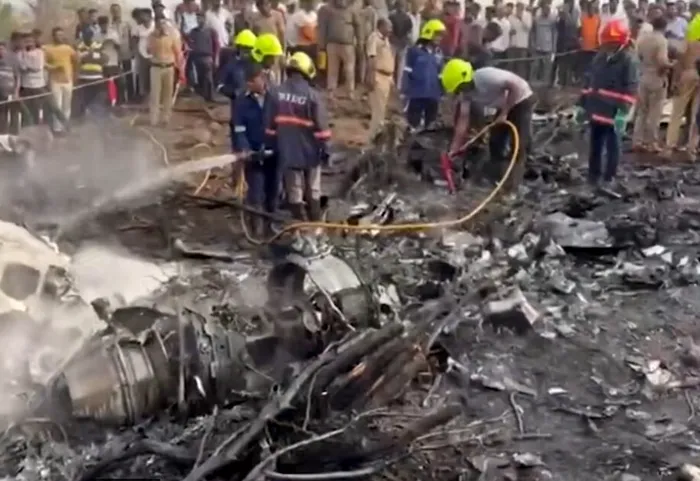 NEWS ALERT Lider indian mort în urma unui accident aviatic