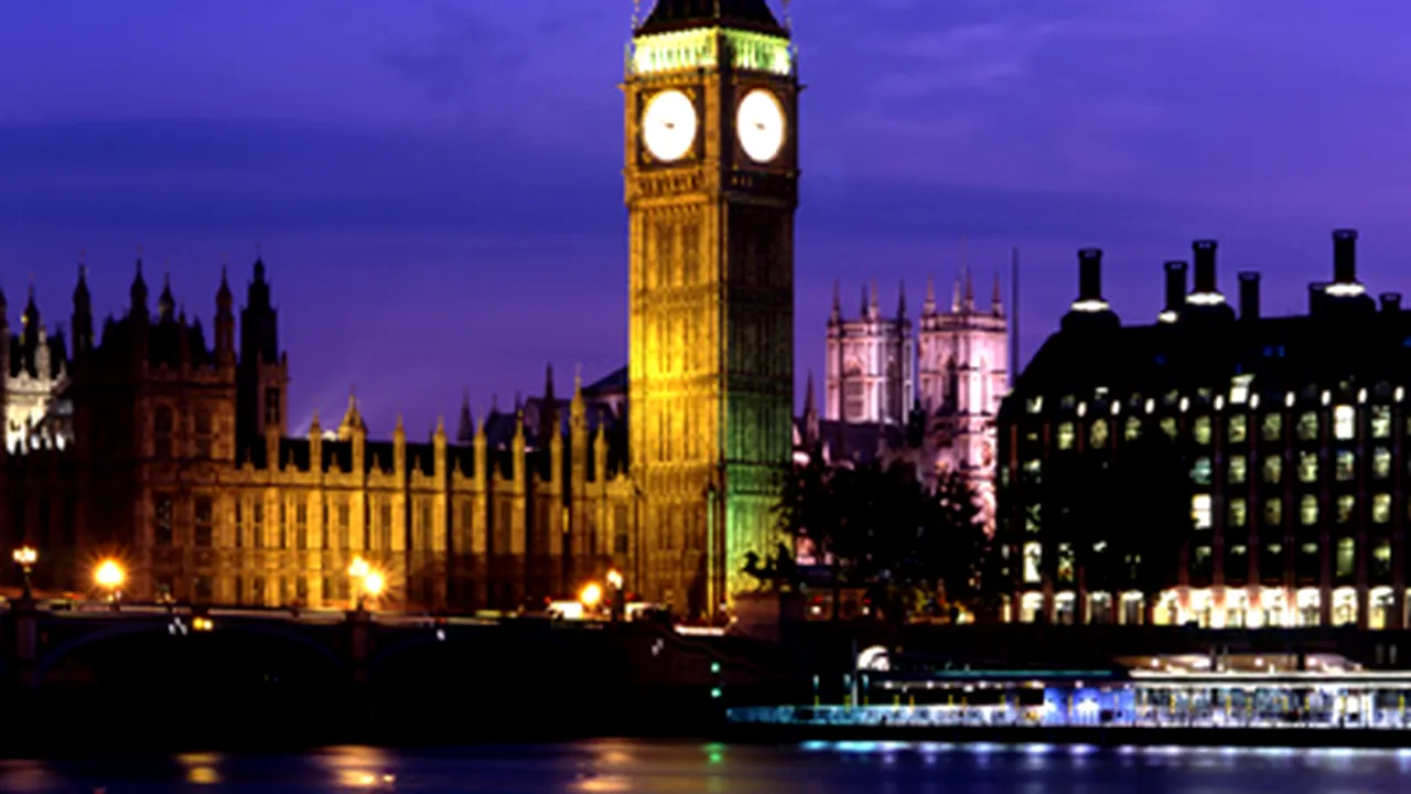 Big Ben sărbătoreşte 150 de ani de când a sunat prima dată - GALERIE FOTO