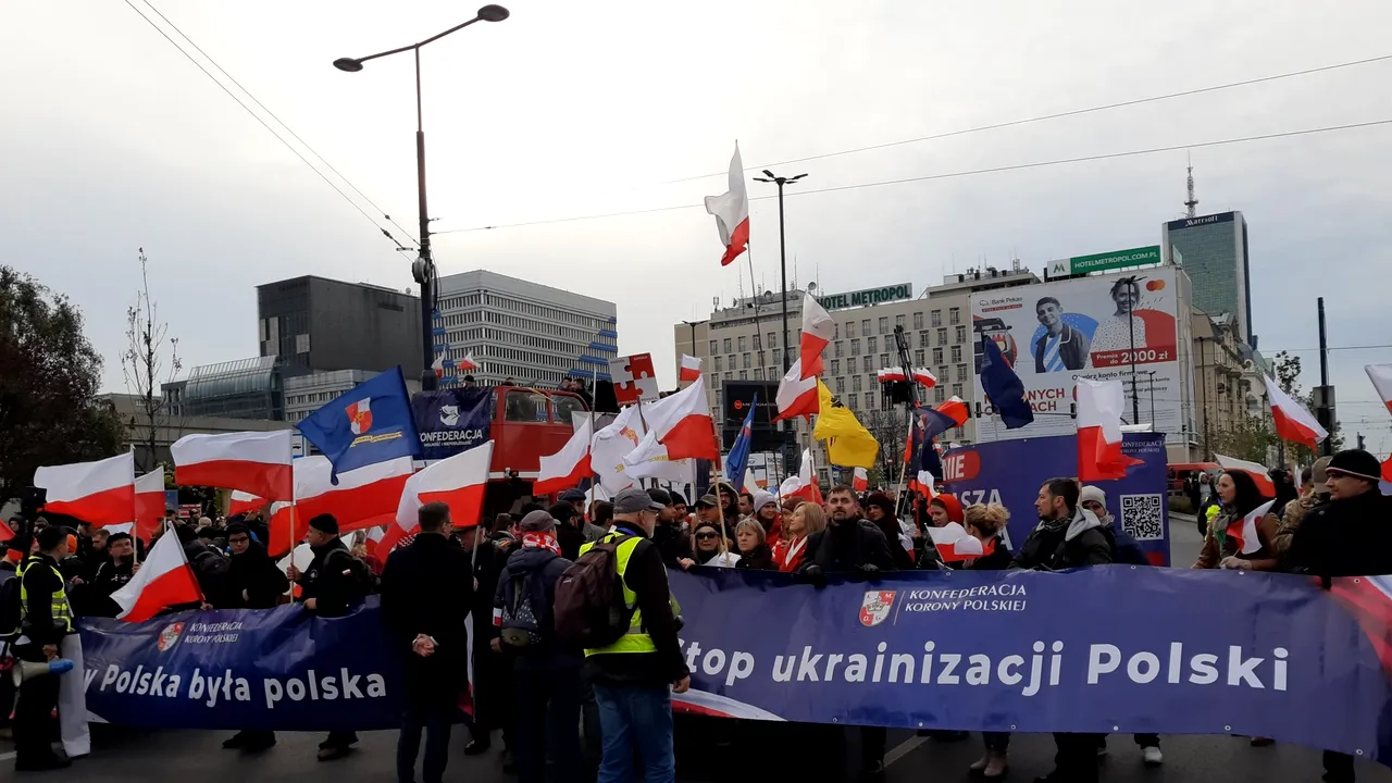 Marş cu mii de oameni organizat de extrema dreaptă în Varşovia de Ziua Independenţei