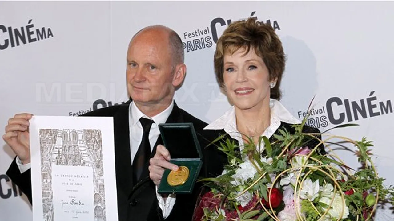 Jane Fonda, premiată de primăria oraşului Paris
