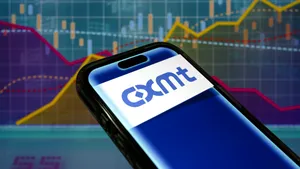 Debut spectaculos la bursă pentru cel mai mare producător chinez de cipuri de memorie. Acțiunile au crescut cu peste 470%