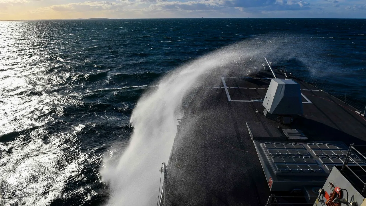 Un nou comandament Atlantic al NATO este operaţional, protejând culoarele maritime şi cablurile submarine