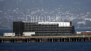 GOOGLE pune capăt misterului care înconjoară o platformă plutitoare. Ce este construcţia de 76 metri lungime şi 22 de metri lăţime