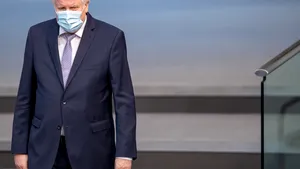 Ministrul german de Interne: Au fost arestaţi 14 indivizi implicaţi în complotul terorist islamist 