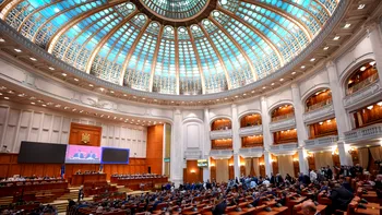 Plen comun al Parlamentului pentru asumarea răspunderii guvernului pe Legea Austerității