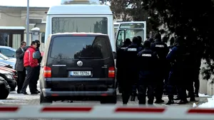Procurorii DNA au emis primele ordonanţe de reţinere în cazul poliţiştilor şi vameşilor de la Siret