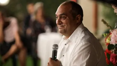 INTERVIU VIDEO | Gelu Duminică, despre „glumele” cu țigani pe care le aud copiii: A fi rom vine și cu statutul de subom. Ne urâm între noi ca dracii