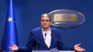 Boloş: 8.500 de tiruri cu produse româneşti pentru 1,2 milioane de copii, părinţi şi bunici
