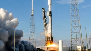 FT: Compania SpaceX, pe punctul de a trimite astronauţi pe orbită