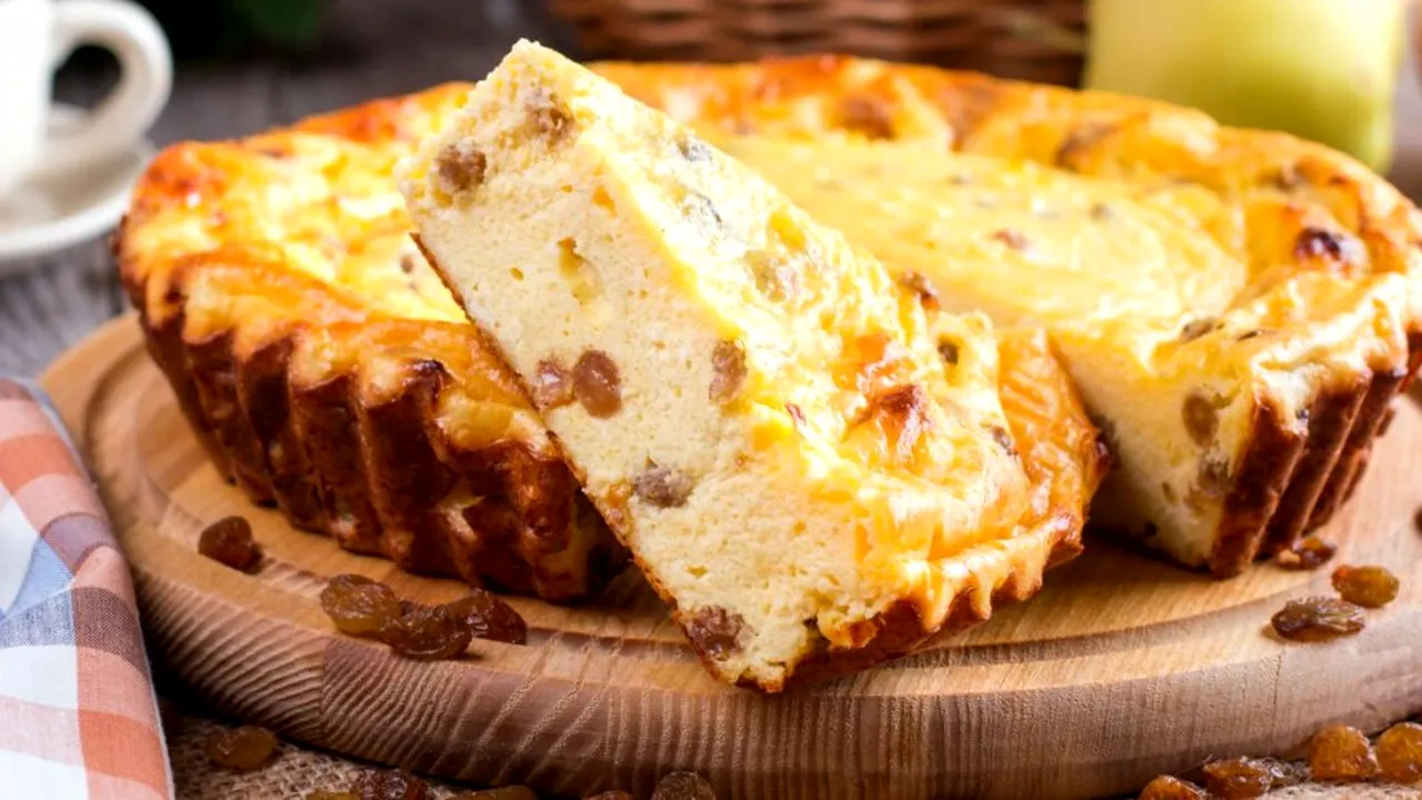 Reţetă de pască tradiţională, cu brânză, pentru Paşte. Cum o prepari corect