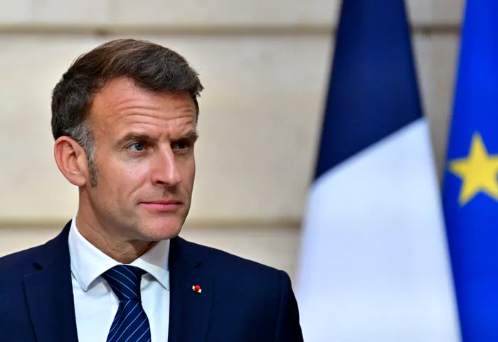 EXTERNE Macron avertizează Moscova că va riposta la atacurile hibride: „Nu ne vom lăsa intimidați”