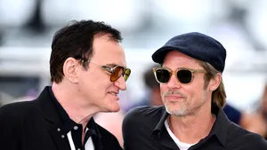 Brad Pitt, despre Quentin Tarantino: Vorbeşte atât de mult încât are nevoie de cocaină ca să tacă
