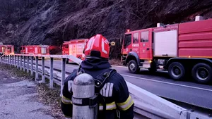 Rute ocolitoare pentru Valea Oltului din cauza cisternei din care curge GPL