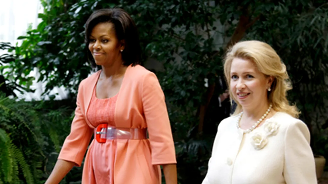 Michelle Obama a vizitat Kremlinul împreună cu Svetlana Medvedeva - GALERIE FOTO