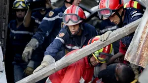 Un tânăr de 25 de ani, salvat după 11 zile de la cutremurul din Haiti - VIDEO