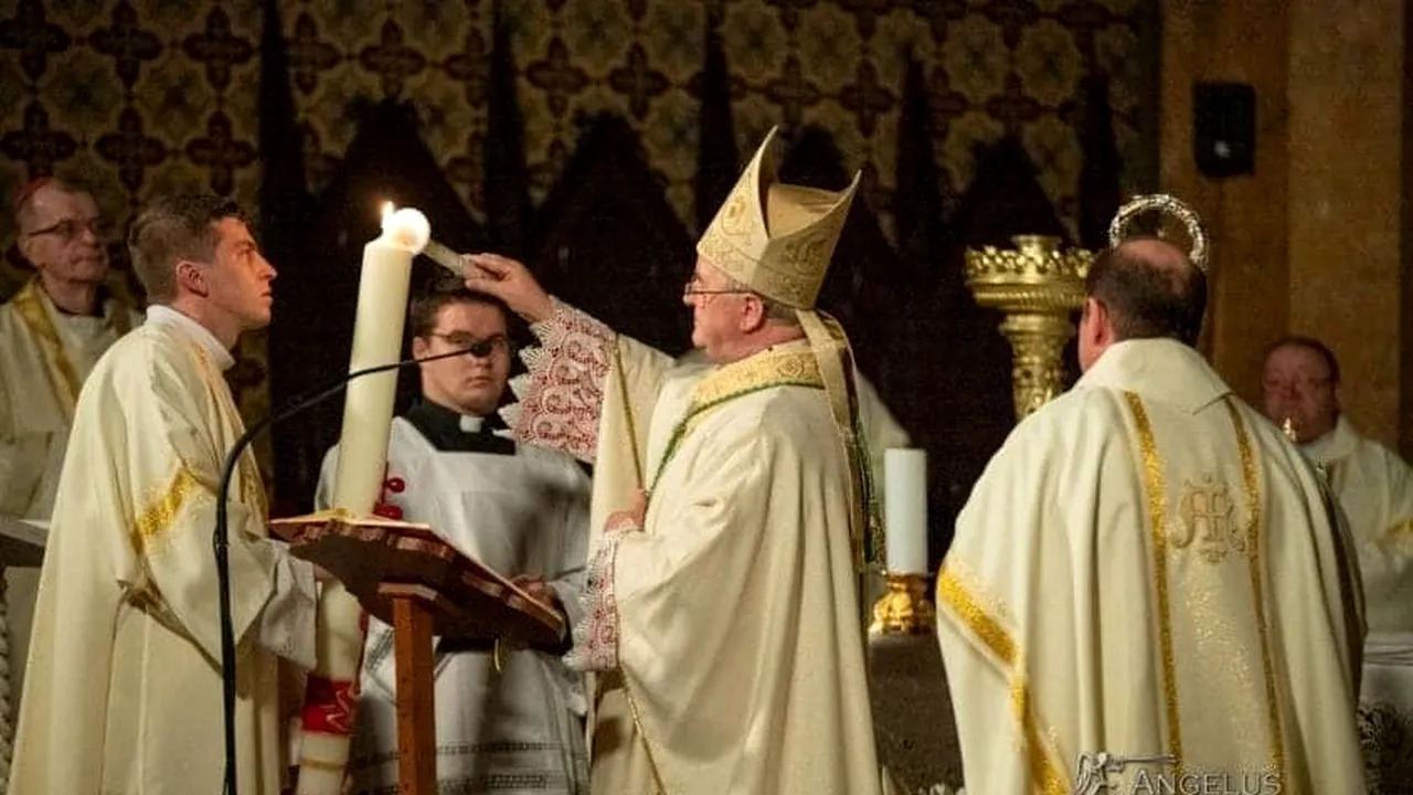 Procesiune de Floriile Catolice, duminică, în Capitală, pentru prima dată de la începerea pandemiei