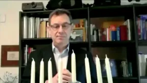 COMENTARIU Lelia Munteanu: Şeful Pfizer, la Canal 12 israelian: 