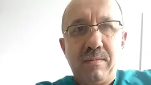 DECLARAŢIA ZILEI: Un medic îl critică pe Raed Arafat, după comentariul legat de ţigările electronice: Nicio şansă, domnule Arafat!