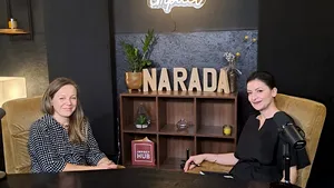 „Nu poţi să pleci la oră fixă, trebuie să te opreşti să dai o ultimă îmbrăţişare...