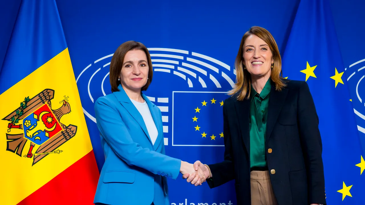 Maia Sandu a discutat cu Roberta Metsola despre aderarea la UE a Republicii Moldova