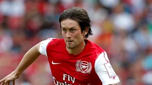 EURO 2012: Rosicky nu mai cântă imnul naţional pentru că echipa Cehiei pierde de fiecare dată când o face