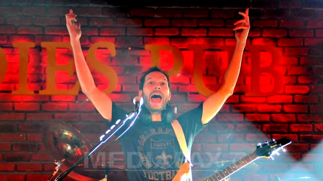 Chitaristul Paul Gilbert revine cu un concert la Bucureşti în martie - VIDEO