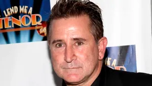 Anthony LaPaglia divorţează pentru a doua oară