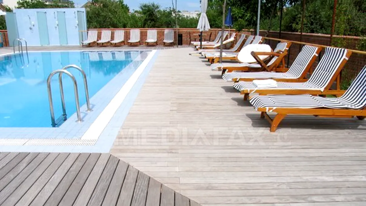 O piscină medie costă 13.000 de euro. Câte sunt în România?