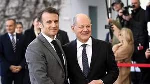 Macron ajunge în Germania în prima vizită de stat prezidenţială franceză din ultimii 24 de ani