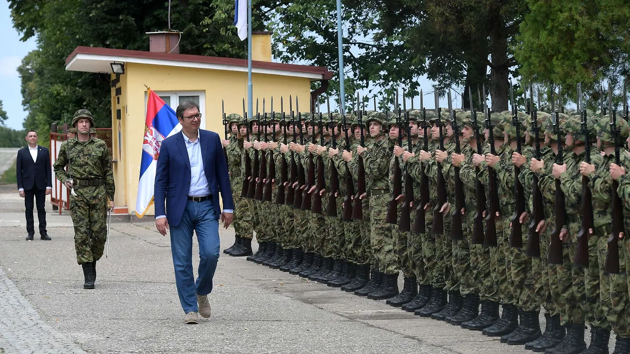Monitorul Apărării şi Securităţii | Serbia continuă înzestrarea şi modernizarea forţelor sale de apărare şi securitate