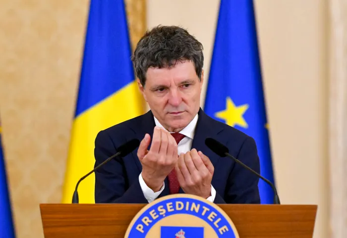 POLITIC Nicușor Dan, despre desemnarea viitorului premier: În zilele următoare voi desemna. E momentul să tranșăm problema