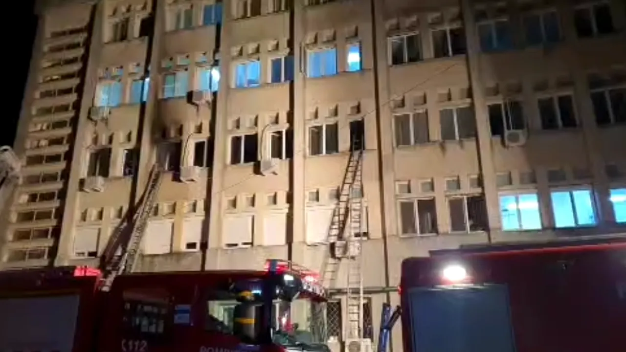 Incendiul de la secţia ATI a Spitalului Judeţean din Piatra Neamţ. LIVE UPDATE: 10 morţi, 7 persoane au fost rănite. Medicul grav rănit, transportat în Belgia