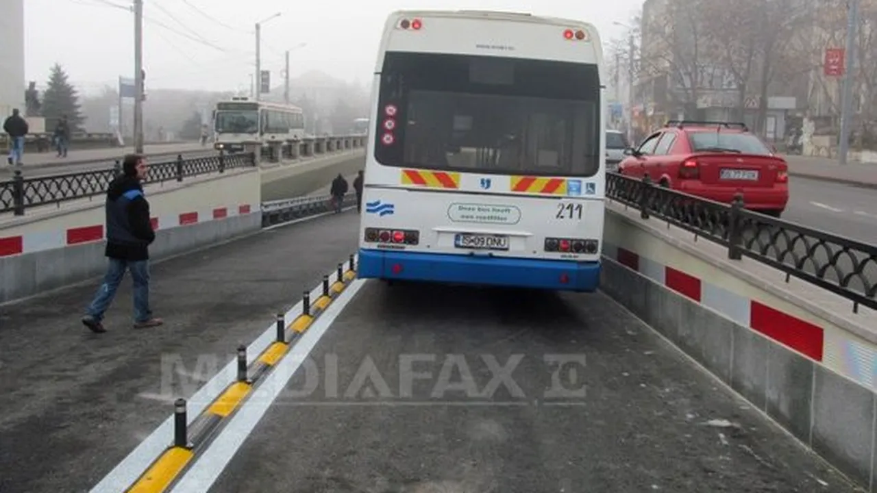 Pasajul subteran din centrul Iaşiului are nevoie de reparaţii la doar o lună de la inaugurare