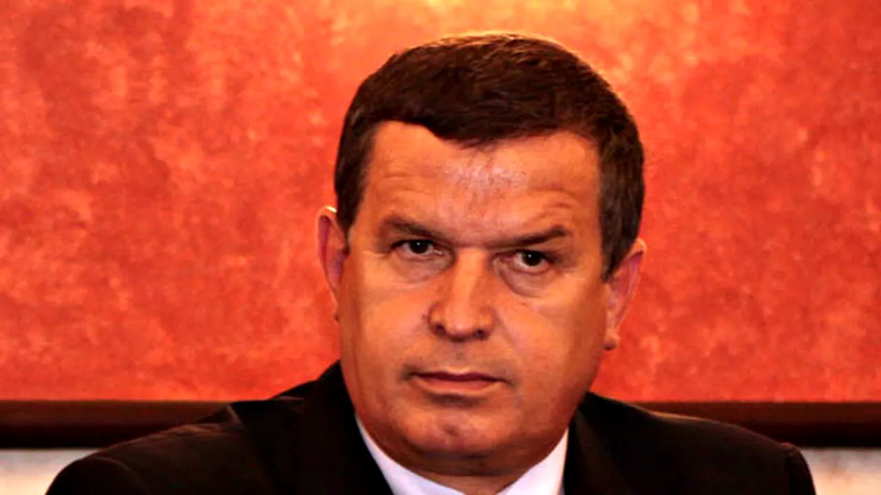 Mircia Gutău, arestat pentru corupţie, rămâne membru PDL cel puţin până în 9 aprilie